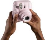 كاميرا فوجي فيلم إنستاكس ميني 13, Instax mini 13, أحدث كاميرا فورية, كاميرا بولارويد جديدة, كاميرات فورية عمان, طباعة صور فورية, كاميرا سيلفي فورية, متجر تكنوفا, شراء كاميرا انستاكس 13 في سلطنة عمان.